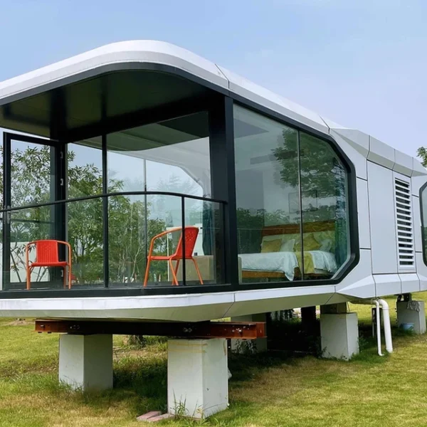 Capsule salle de bain avec balcon E7 2 lits+1