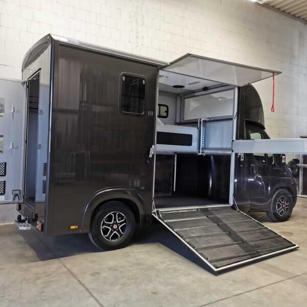 Fiat Böckmann NEUF Compact stable truck