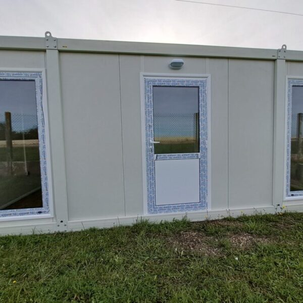 Conteneur habitable – 14,28 m² – 2 chambres